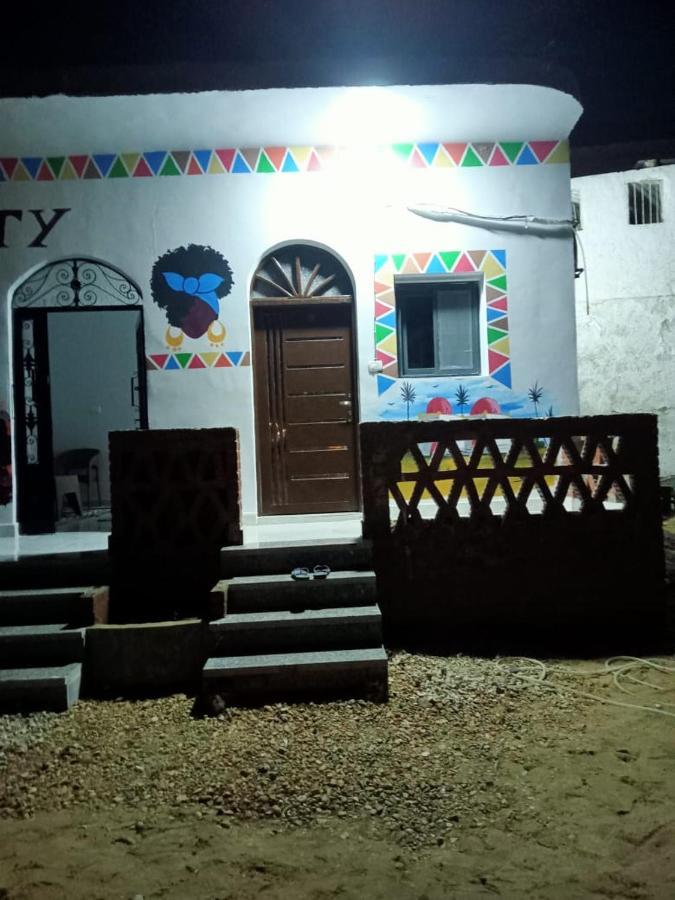 Onaty Narty Guest House Асуан Екстер'єр фото